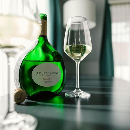 Hotel Weingut Pastoriushaus - Artur Steinmann Sommerhausen Zewnętrze zdjęcie