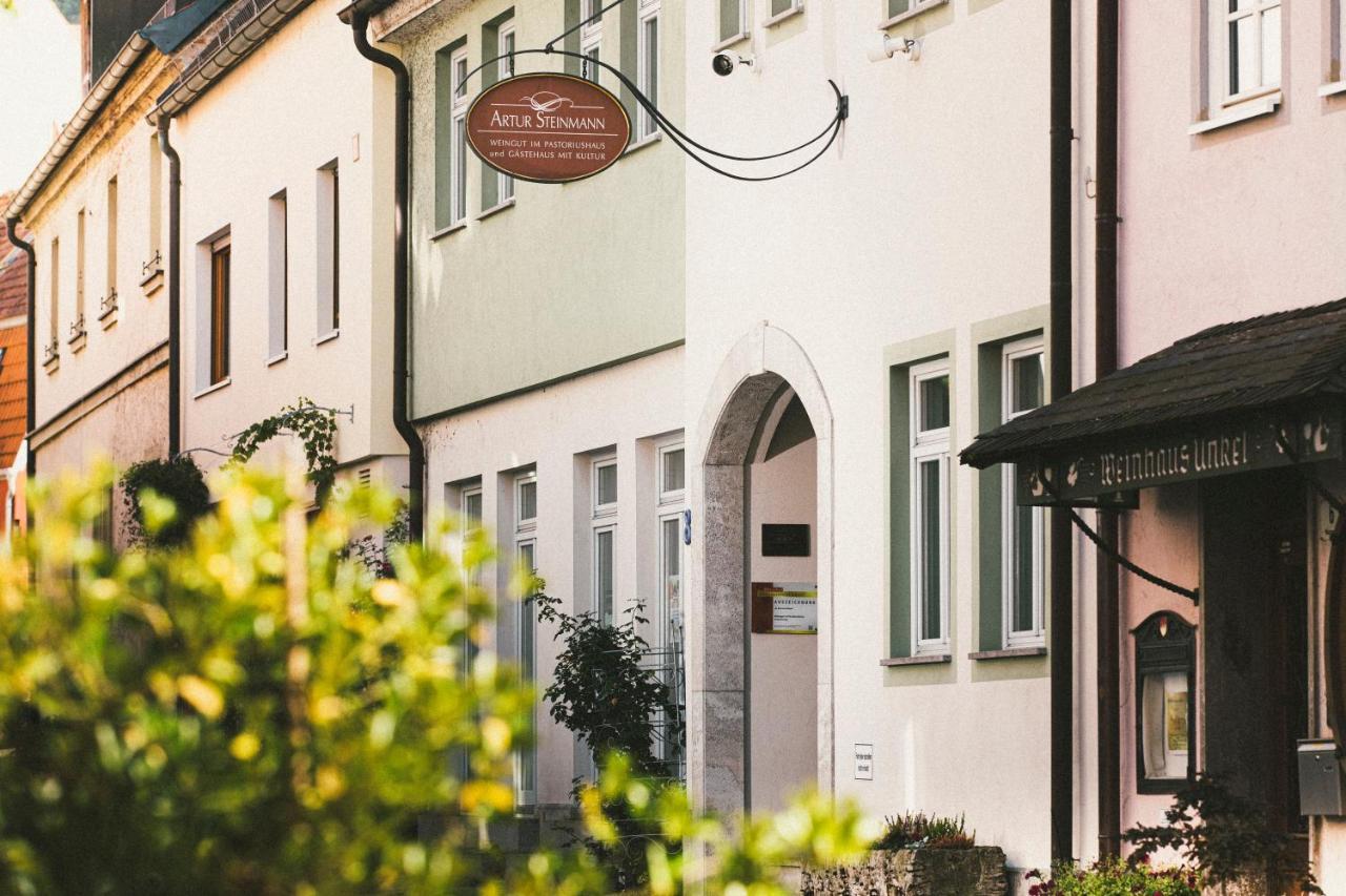 Hotel Weingut Pastoriushaus - Artur Steinmann Sommerhausen Zewnętrze zdjęcie