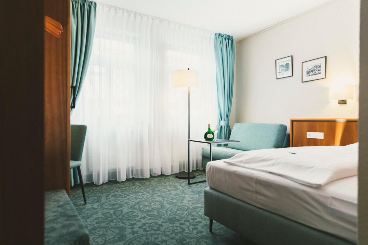 Hotel Weingut Pastoriushaus - Artur Steinmann Sommerhausen Zewnętrze zdjęcie