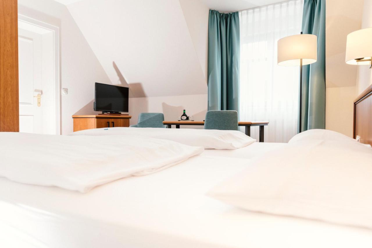 Hotel Weingut Pastoriushaus - Artur Steinmann Sommerhausen Zewnętrze zdjęcie